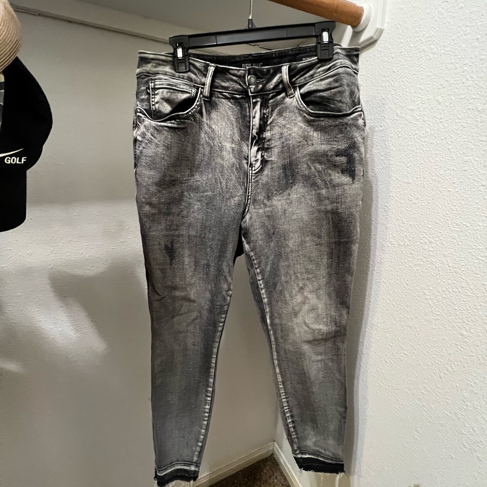 Judy Blue Grey Skinny Jeans